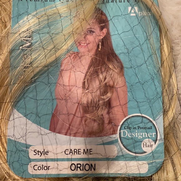 Clip in draw string ponytail extension - Picture 3 of 4